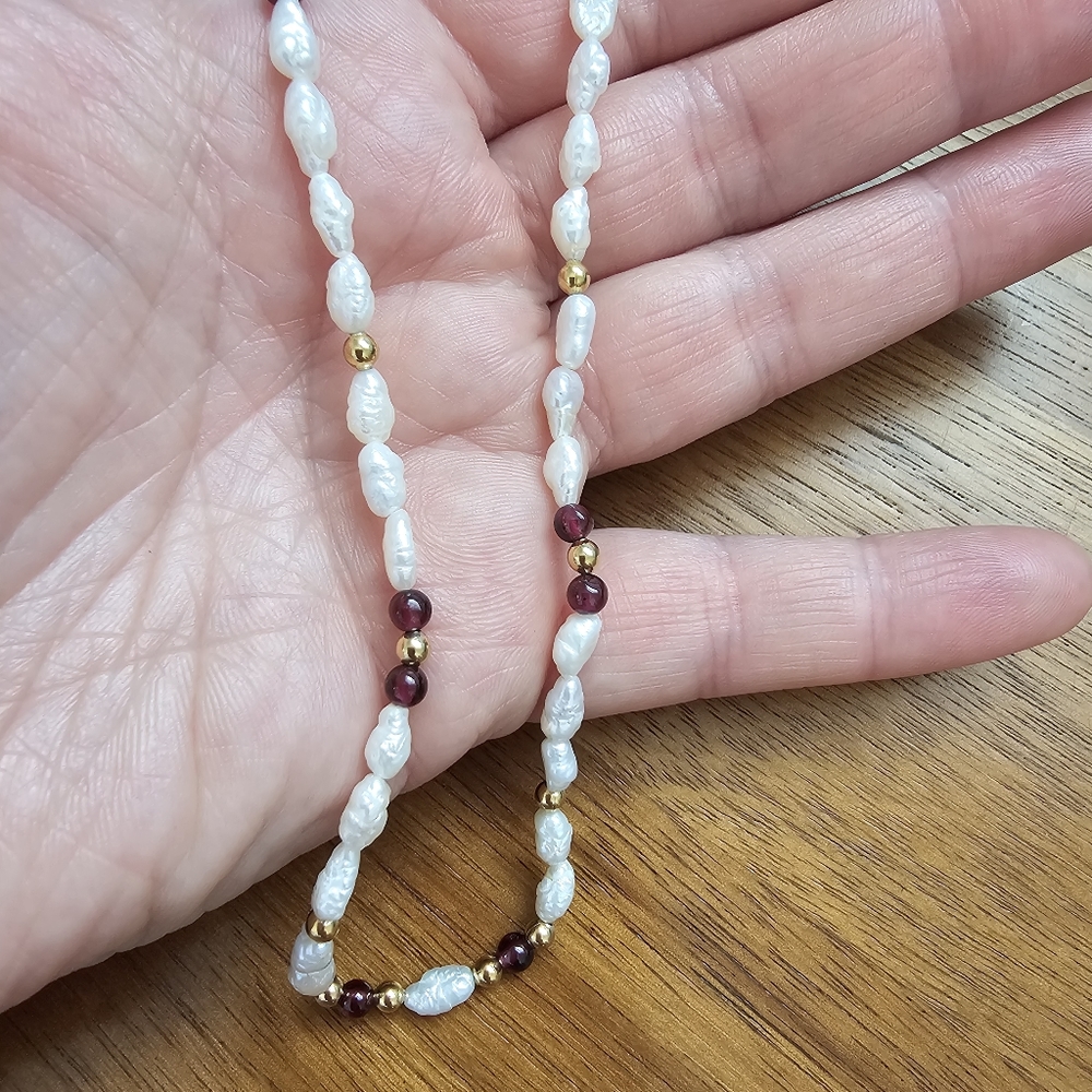 Vintage Rice Pearl & Genuine Garnet Beaded Necklace